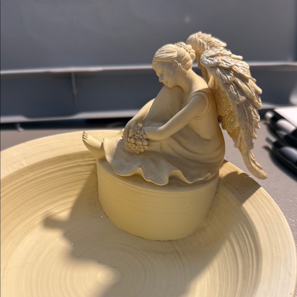 Cream Angel Decorative Bowl - Picture 3 of 8